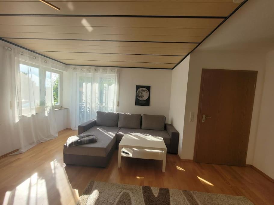 היידנהיים אן דר ברנץ Zwei Zimmer Wohnung מראה חיצוני תמונה
